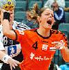 Diane Roelofsen frei durch am Kreis - Niederlande in der WM-Hauptrunde gegen Norwegen<br />Foto: Christopher Monz