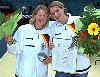 Nadine Krause (links) als Beste Torschützin und Grit Jurack, ins All-Star-Team gewählt, nach den Ehrungen am letzten WM-Tag 2005<br />Foto: Andreas Walz