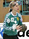 Katja Schülke sucht nach einer Anspielstation - FHC vs. Buxtehude  (Februar 2007)