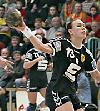 Anne Jochin zieht ab - FHC - FAG (10.02.2007)<br />Foto: <a href="http://www.sportseye.de">sportseye.de</a> Anne Jochin zieht ab - FHC - FAG (10.02.2007)<br />Foto: <a href="http://www.sportseye.de">sportseye.de</a>
