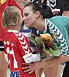 Begrüßung für Neuzugang Katarina Bralo. FHC - Bayer Leverkusen (08.10.2007)