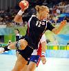 Marit Malm Frafjord im Spiel gegen Frankreich - Vorrunde Olympische Spiele 2008 in Peking<br />Foto: <a href)"http://www.pressefoto-heuberger.com">Michael Heuberger</a>