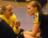 BVB Borussia Dortmund, Spielertrainerin Dagmara Kowalska gibt Anna-Lena Tomlik Anweisungen